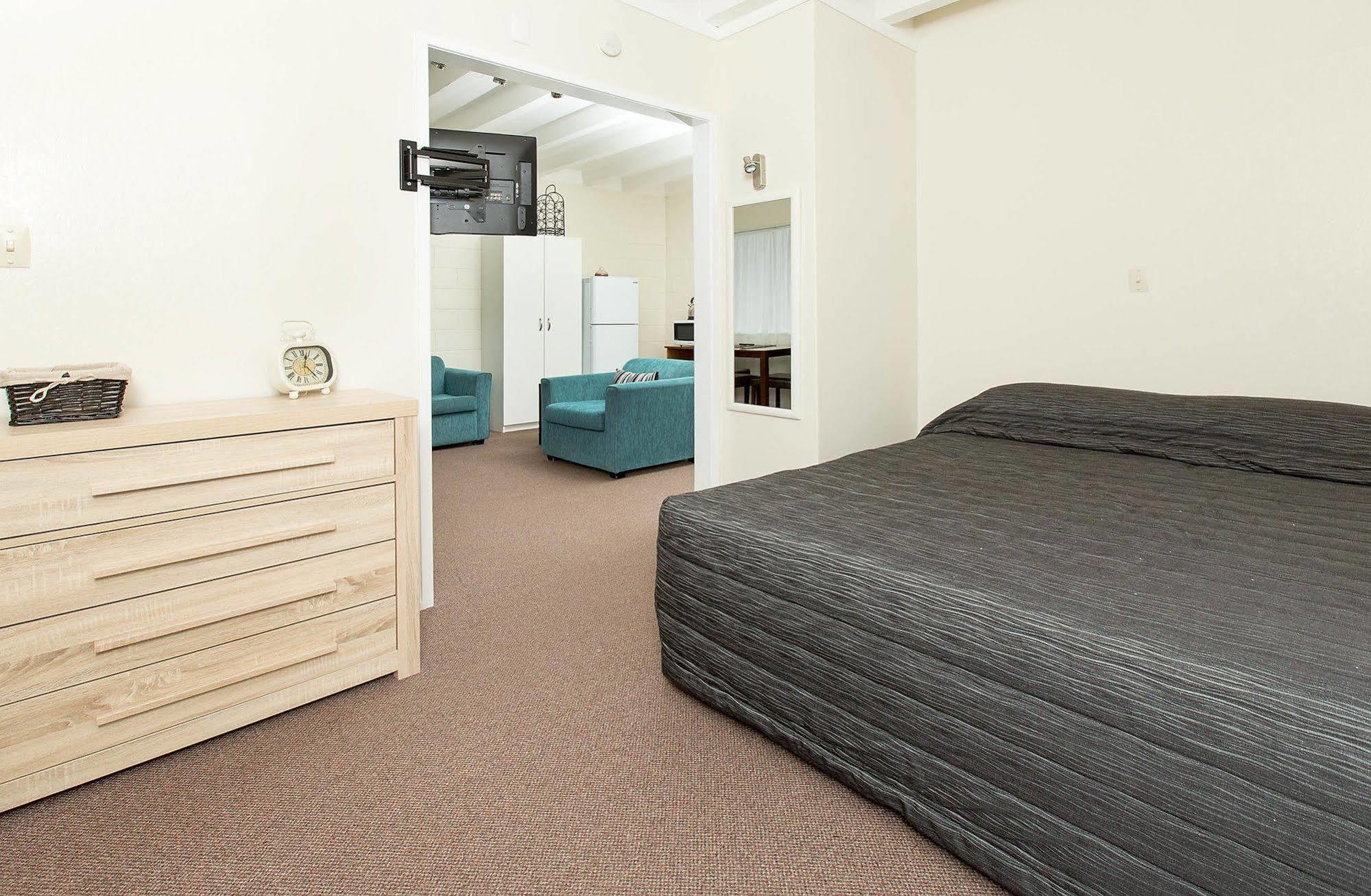 Marina Court Motel & Apartments Whangarei Ngoại thất bức ảnh